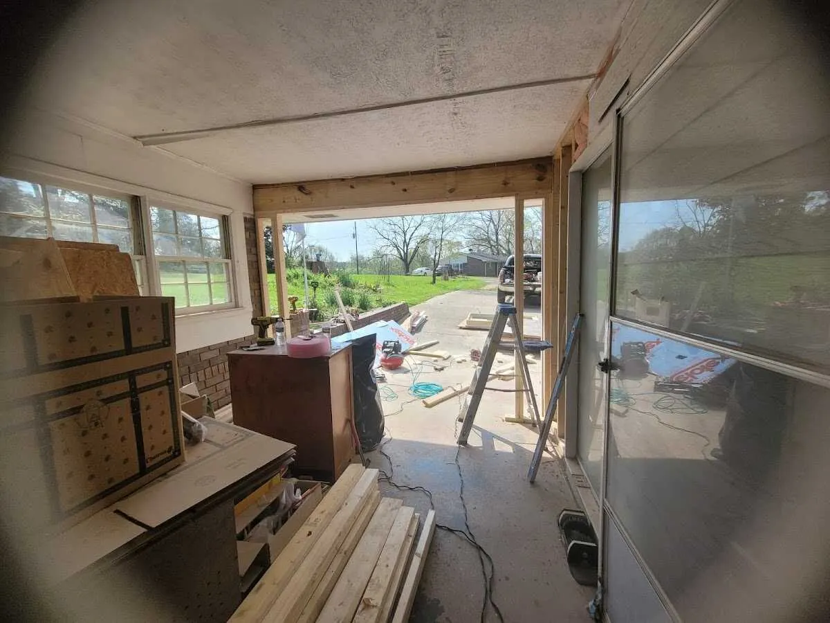 Air movers and dehumidifier for Water Mitigation Services in South Gate